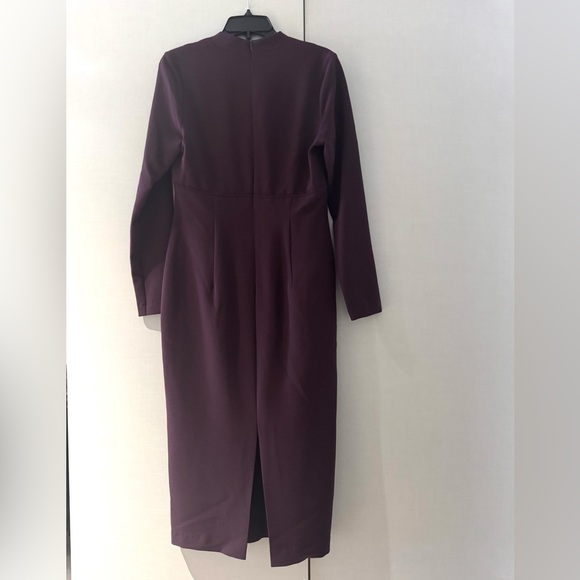 Black Halo Long Sleeve Dress - Picture 5 of 6